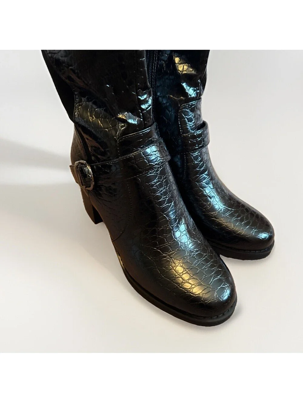 NIB Teaieui Black Knee High Stretchy Biker Boots Block Heel Ladies Size 6